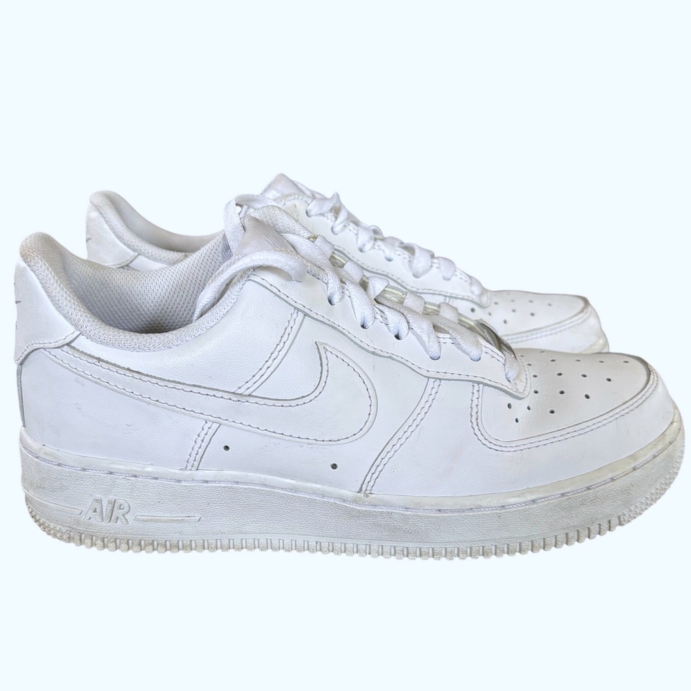 Nike Air‎ Force 1 Low '07 Women's Sz 8 Triple White 315115-112